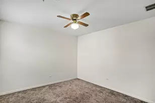 2856 Gypsum Cir, Naperville, IL 60564 - Photo 17