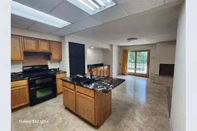 1602 S Highland Avenue, Freeport, IL 61032 - Photo 13