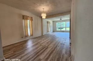 1602 S Highland Ave, Freeport, IL 61032 - Photo 7