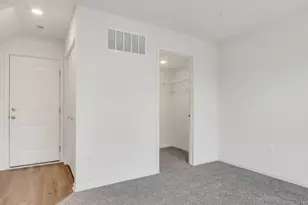 514 Yosemite Wy, Mundelein, IL 60060 - Photo 5