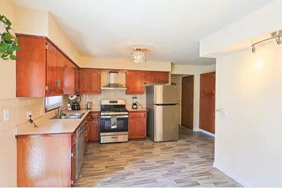 1305 Van Street, Elgin, IL 60123 - Photo 13