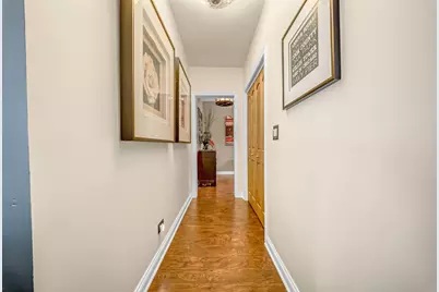 54 Forest Avenue #2W, Riverside, IL 60546 - Photo 13