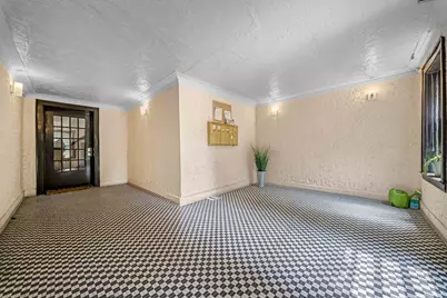54 Forest Avenue #2W, Riverside, IL 60546 - Photo 3