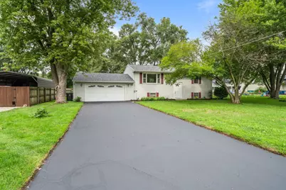 11320 2nd Street, Roscoe, IL 61073 - Photo 3