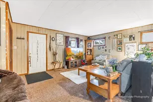1051 Cottage Pl, Joliet, IL 60436 - Photo 5