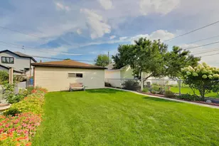 4991 N Kolmar Ave, Chicago, IL 60630 - Photo 31