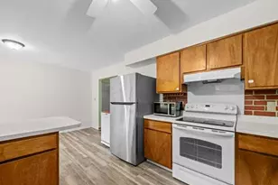 510 E Elizabeth Rd, Oregon, IL 61061 - Photo 11