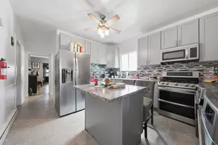 5513 W Cortez St, Chicago, IL 60651 - Photo 9