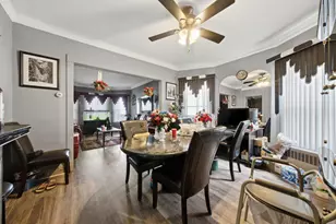 5513 W Cortez St, Chicago, IL 60651 - Photo 7