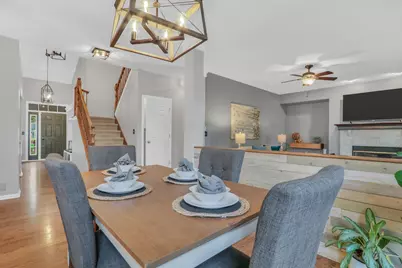 18310 W Meander Drive, Grayslake, IL 60030 - Photo 17