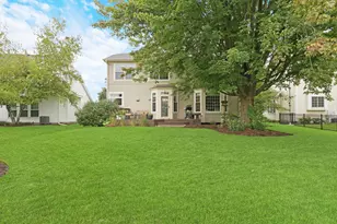 18310 W Meander Dr, Grayslake, IL 60030 - Photo 41