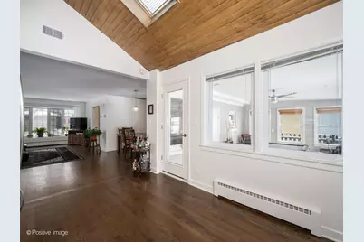 7823 Lotus Avenue, Morton Grove, IL 60053 - Photo 11