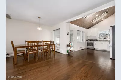 7823 Lotus Avenue, Morton Grove, IL 60053 - Photo 7