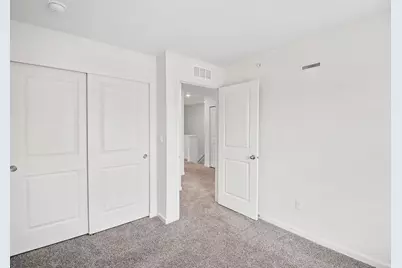 2129 Yellowstone Boulevard, Mundelein, IL 60060 - Photo 25