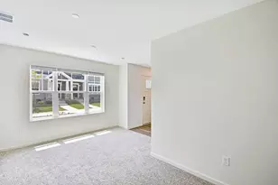 2129 Yellowstone Blvd, Mundelein, IL 60060 - Photo 27