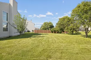 354 Hogan St, Bolingbrook, IL 60490 - Photo 33