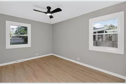 1513 77th Street, Darien, IL 60561 - Photo 5