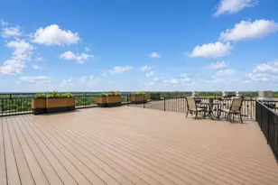 1 Renaissance Pl, Palatine, IL 60067 - Photo 23