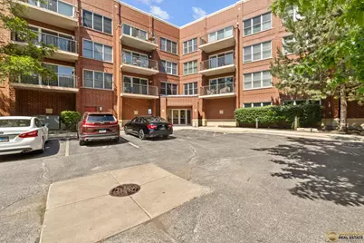 8200 Lincoln Avenue #304, Skokie, IL 60077 - Photo 5