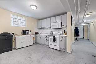 7618 S Sangamon St, Chicago, IL 60620 - Photo 23