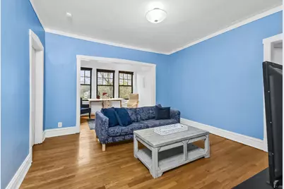 639 Garfield Street #3, Oak Park, IL 60304 - Photo 3