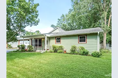 310 N View Street, Hinckley, IL 60520 - Photo 1