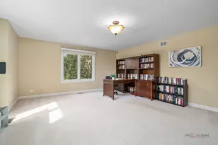 2411 Overview Dr, Buffalo Grove, IL 60089 - Photo 35