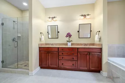 2411 Overview Drive, Buffalo Grove, IL 60089 - Photo 29