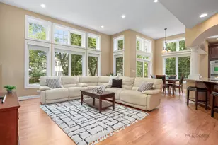 2411 Overview Dr, Buffalo Grove, IL 60089 - Photo 13