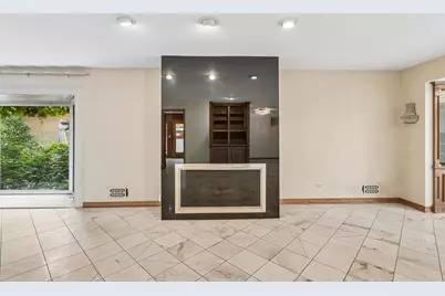 6936 N Kostner Avenue, Lincolnwood, IL 60712 - Photo 17