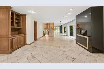 6936 N Kostner Avenue, Lincolnwood, IL 60712 - Photo 15