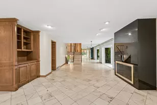 6936 N Kostner Ave, Lincolnwood, IL 60712 - Photo 15