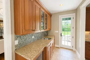 2250 Telegraph Rd, Bannockburn, IL 60015 - Photo 9