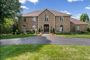 5657 Oakwood Cir, Long Grove, IL 60047 - Photo 1