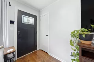 704 Long Rd, Glenview, IL 60025 - Photo 3