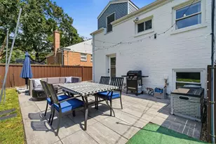 704 Long Rd, Glenview, IL 60025 - Photo 23