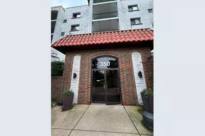350 Plum Creek Drive #107, Wheeling, IL 60090 - Photo 1