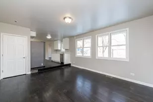 821 12th St, North Chicago, IL 60064 - Photo 15