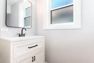 2730 N Mason Ave, Chicago, IL 60639 - Photo 11