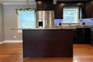 5129 W 64th Pl, Chicago, IL 60638 - Photo 5