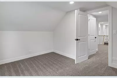 437 Highland Avenue, West Chicago, IL 60185 - Photo 27
