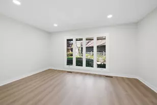 1935 Mission Hills Ln, Northbrook, IL 60062 - Photo 17