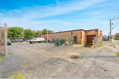4511 W Belmont Avenue, Chicago, IL 60641 - Photo 5