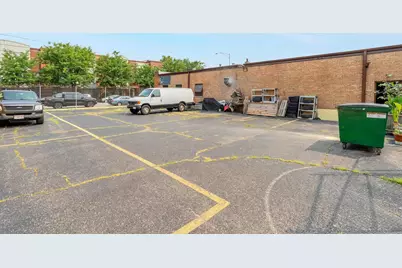 4511 W Belmont Avenue, Chicago, IL 60641 - Photo 3
