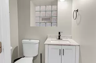 6404 S Langley Ave, Chicago, IL 60637 - Photo 17