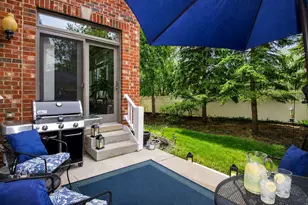 271 Arbor Glen Blvd, Schaumburg, IL 60195 - Photo 31