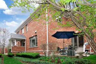 271 Arbor Glen Blvd, Schaumburg, IL 60195 - Photo 31