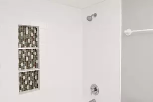 3 Whitehall Ct, Streamwood, IL 60107 - Photo 23