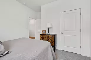 2913 Old Castle Rd, Joliet, IL 60435 - Photo 21