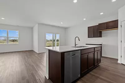 2913 Old Castle Road, Joliet, IL 60435 - Photo 11